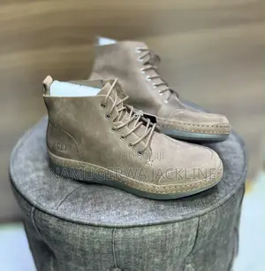 Leather Lace-Up Chukka Boots