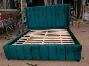 Emperor 6X6 Green Bed
