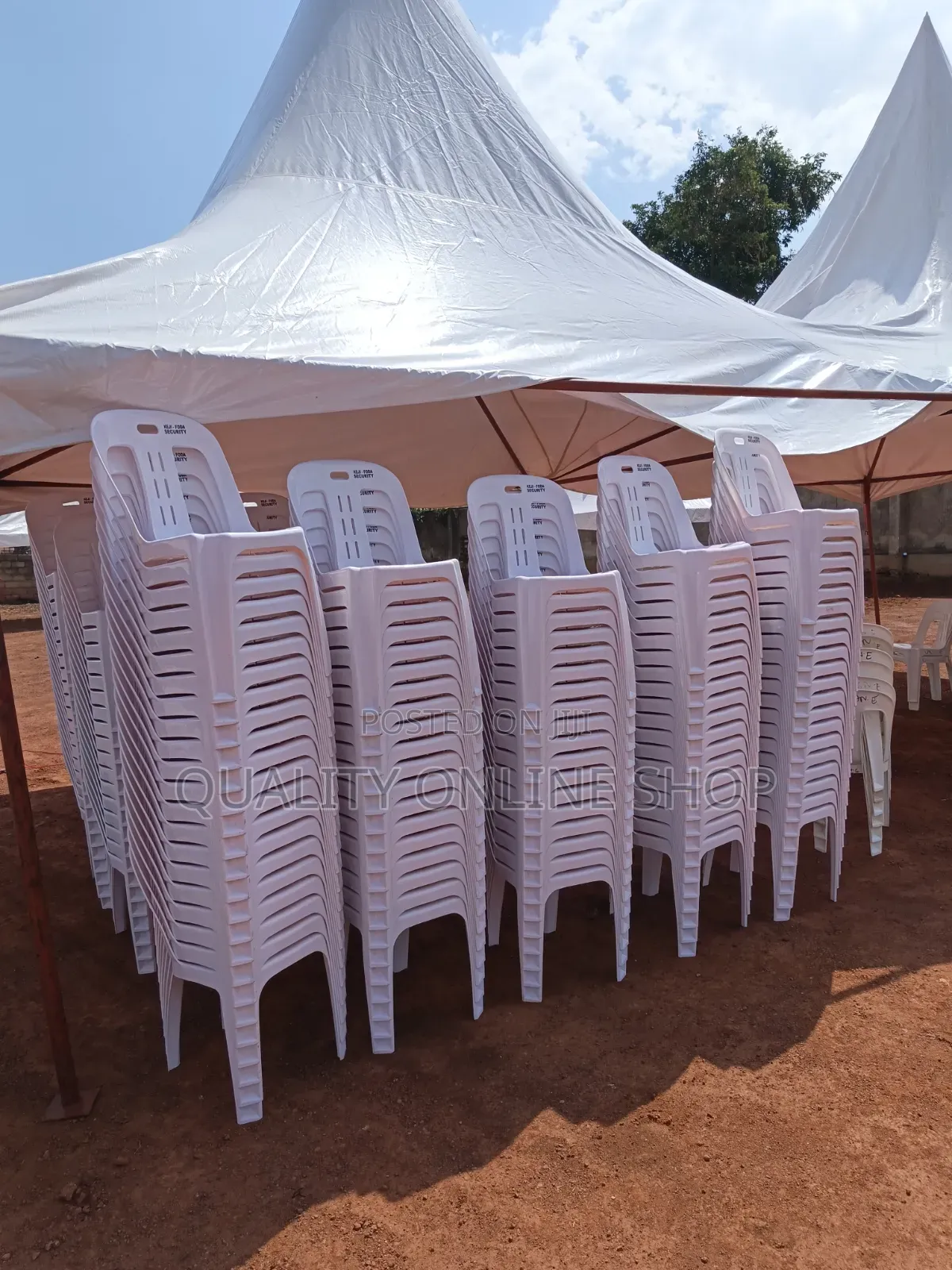 Camarades Outdoor Plastic Chairs Plastic Chairs