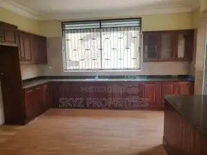 5bdrm Mansion in Buziga, Central Division for rent