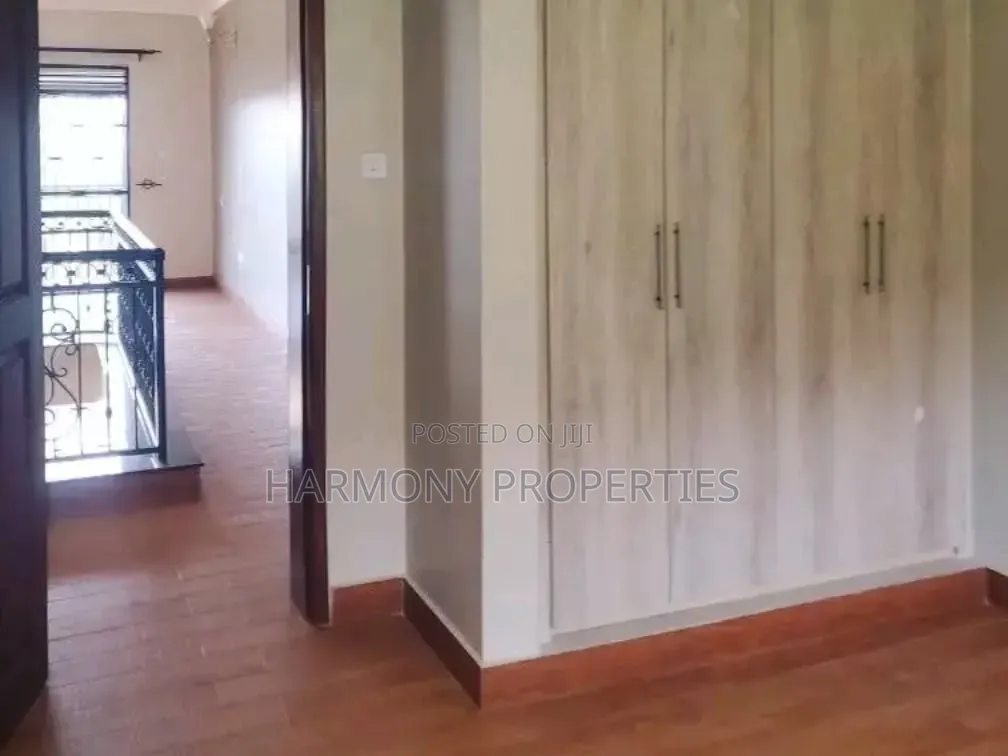 5bdrm Mansion in Buziga, Central Division for rent
