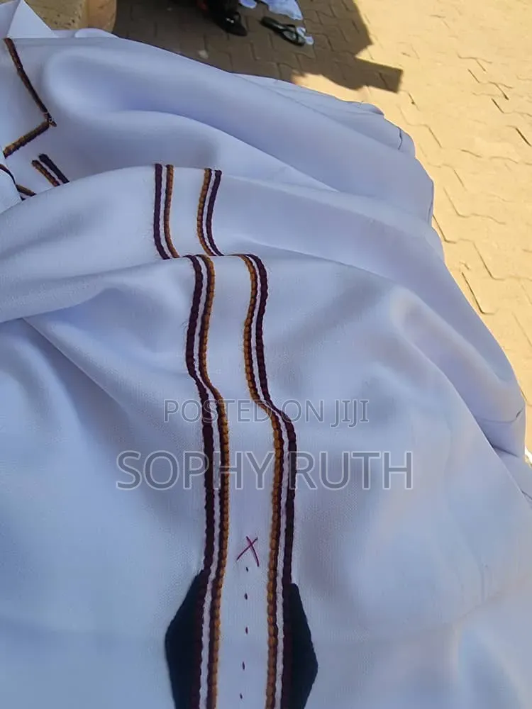 Good Quality Kanzu in All Sizes, Color.