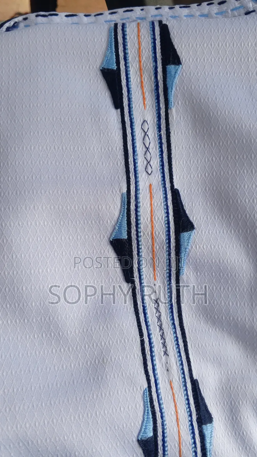 Good Quality Kanzu in All Sizes, Color.