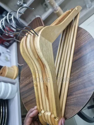 Wooden Hangers 6 PCS