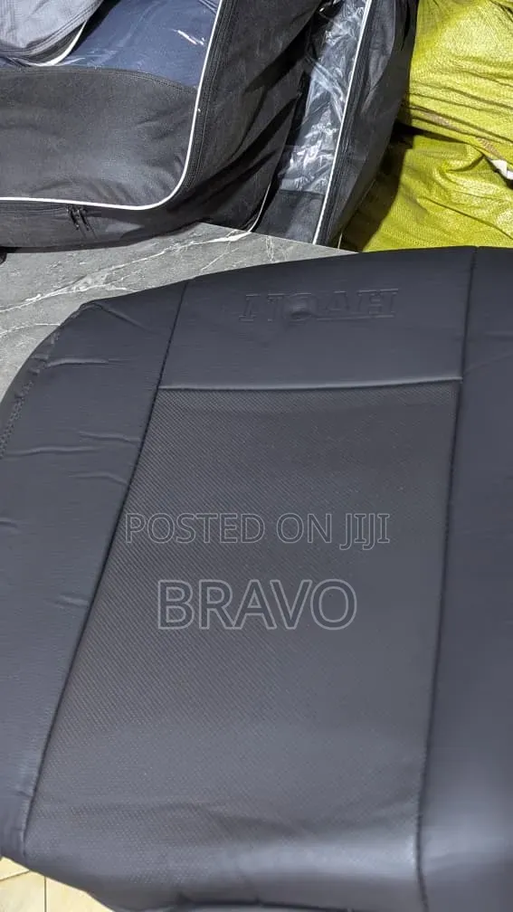 Rather Seat Covers for Toyota Noah 7 Seaters