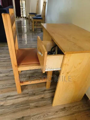 Reading Table / Computer Table in Good Condition