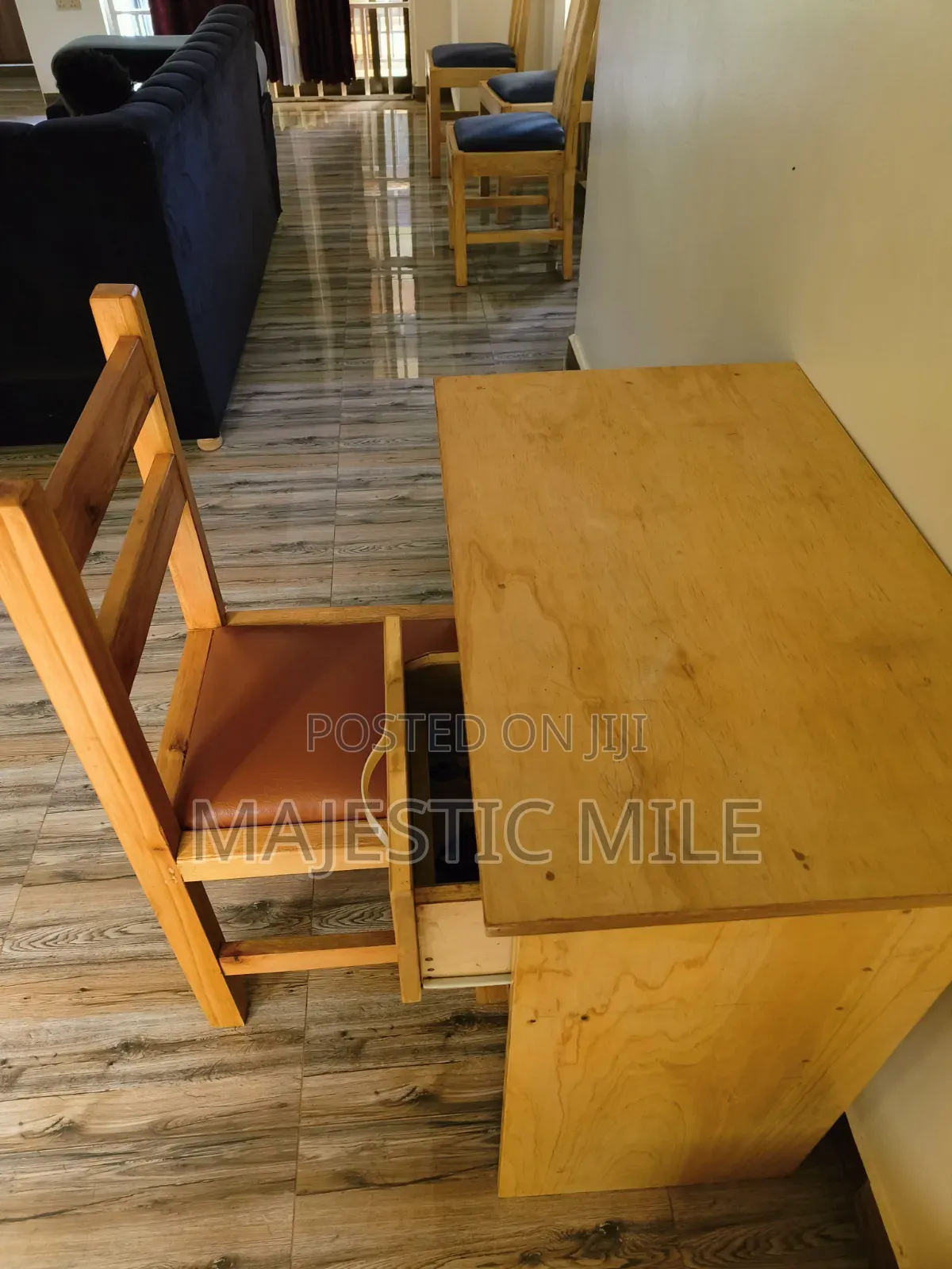 Reading Table / Computer Table in Good Condition