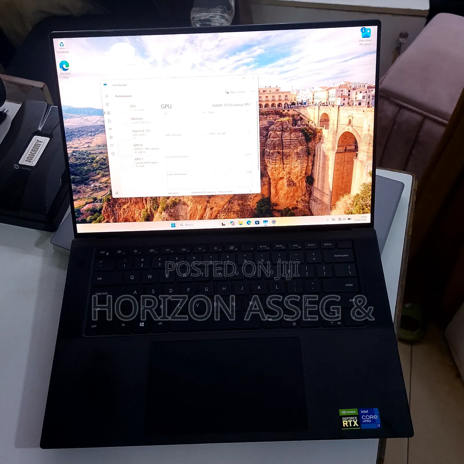 New Laptop Dell Precision 5560 16GB Intel Core i7 SSD 512GB
