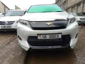 Toyota Harrier 2.0 2014 White