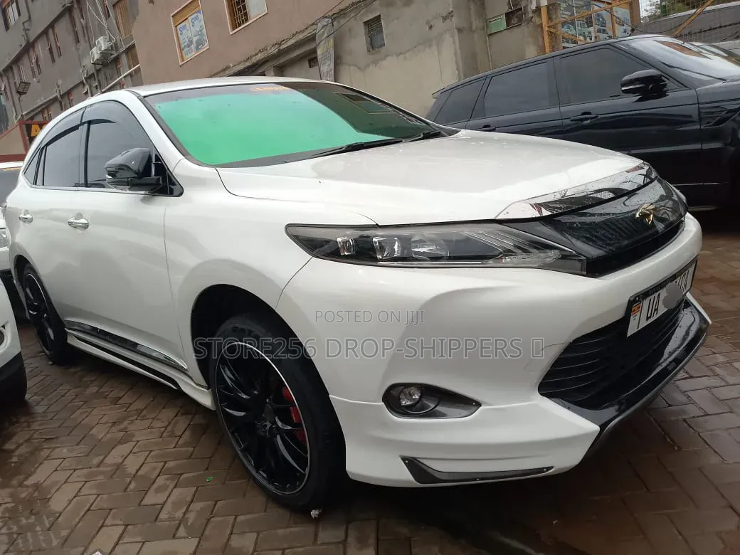 Toyota Harrier 2.0 2014 White