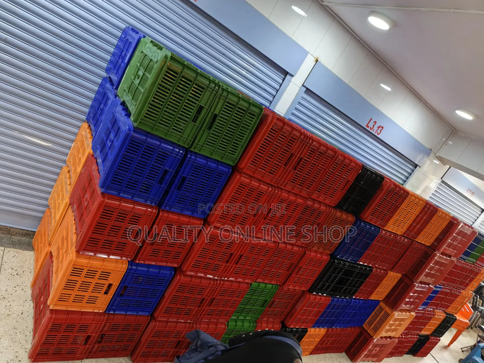 All Colors Plastic Crates Plastic Crates Matted