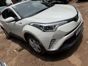 Toyota C-HR 2018 White