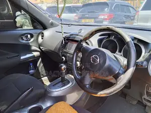 Nissan Juke 2012 Brown