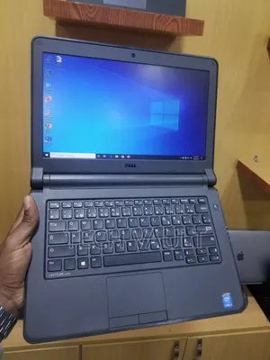 Laptop Dell Latitude 13 3340 4GB Intel Core i3 HDD 500GB