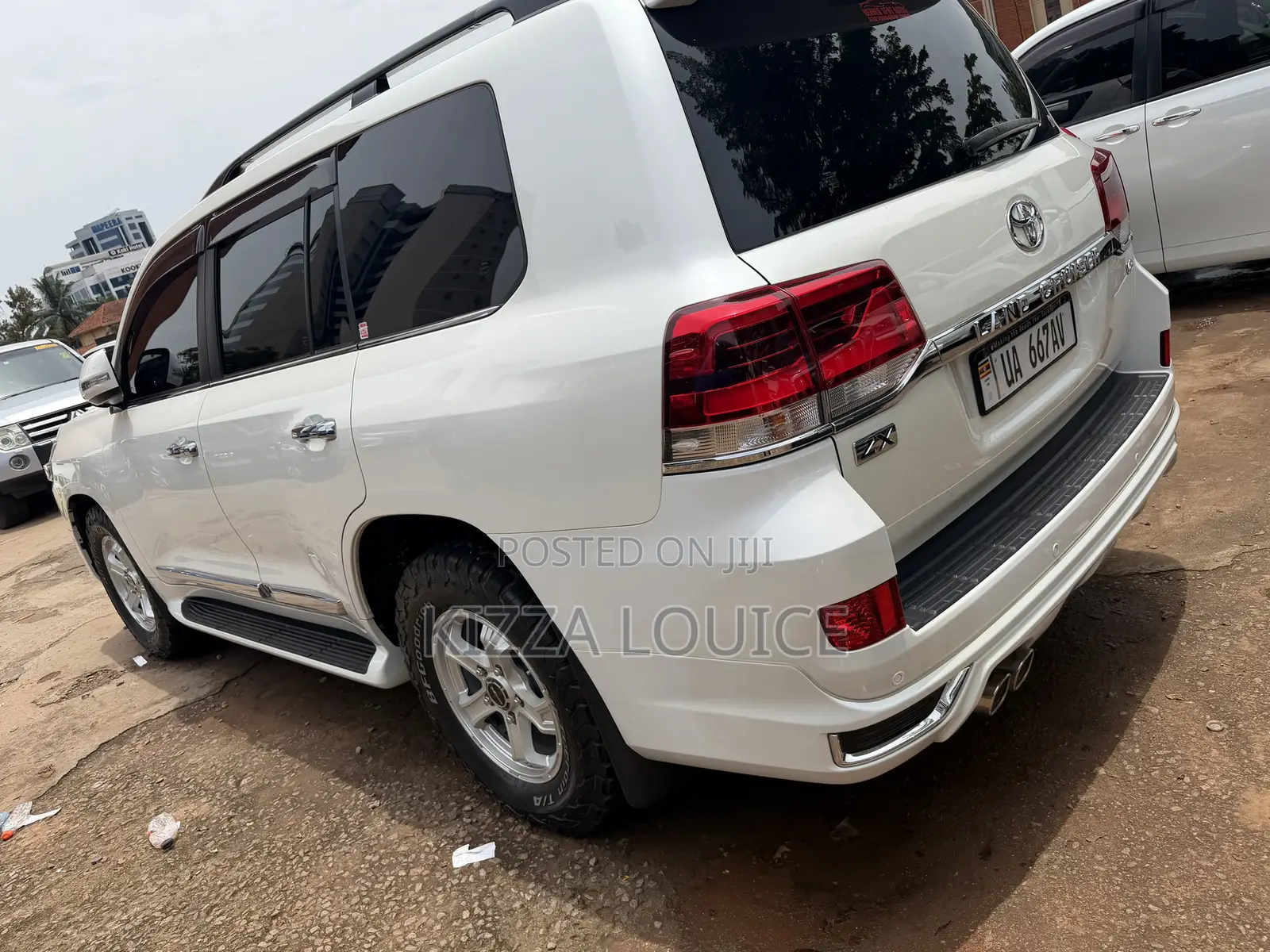 Toyota Land Cruiser 2018 White