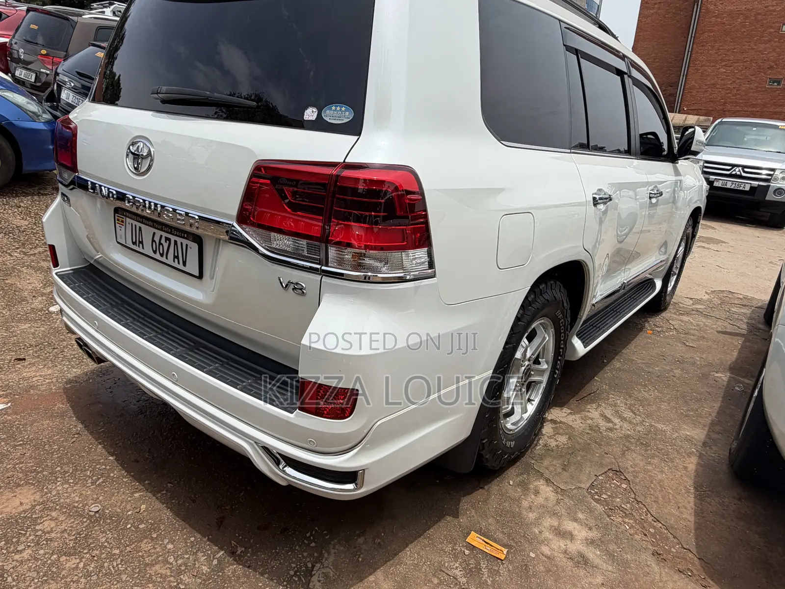 Toyota Land Cruiser 2018 White
