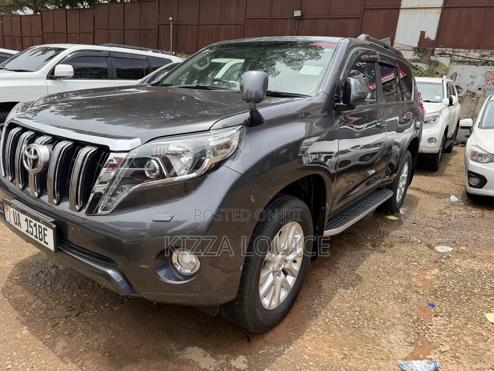 Toyota Land Cruiser Prado 2017 Gray