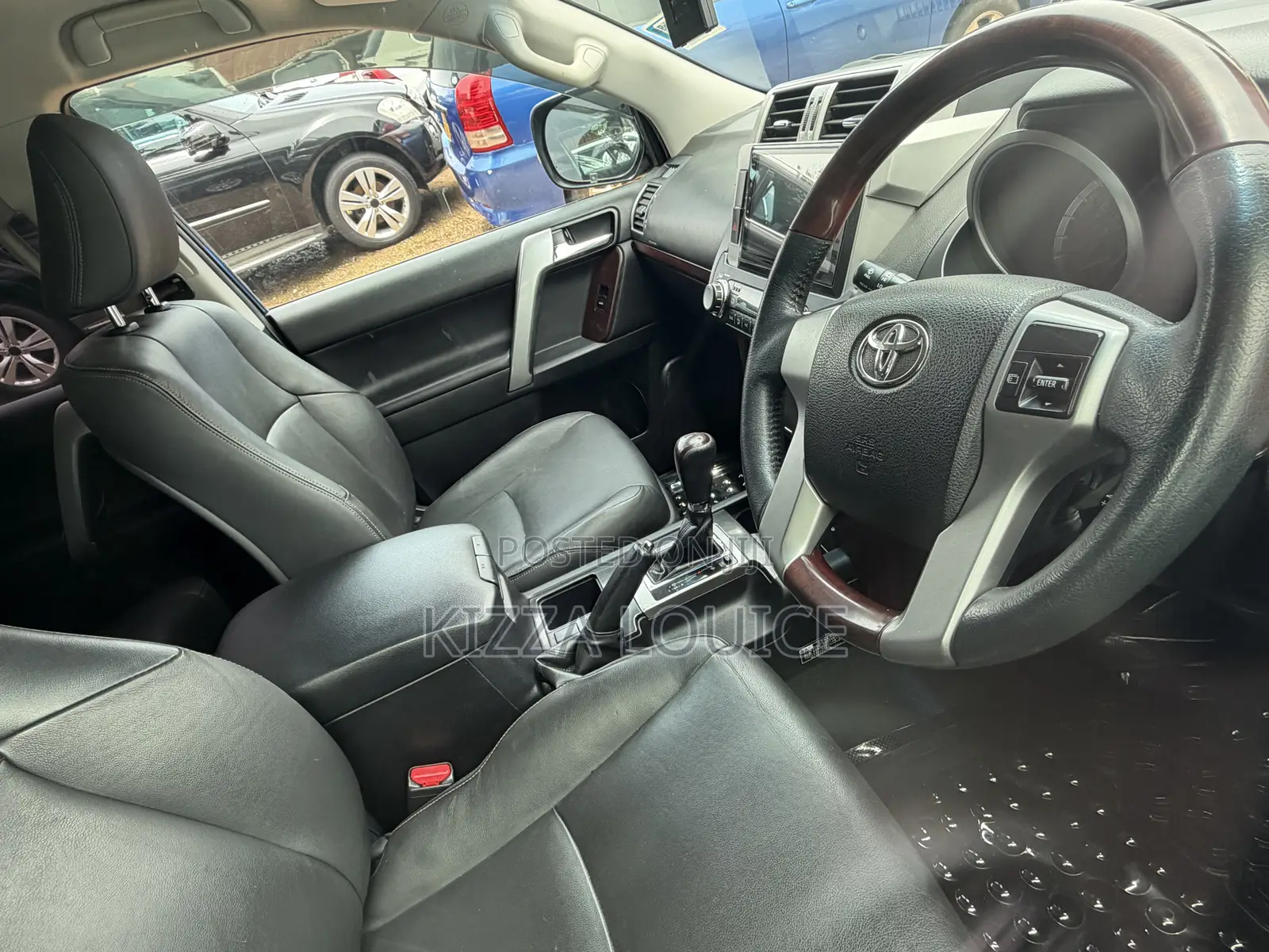 Toyota Land Cruiser Prado 2017 Gray