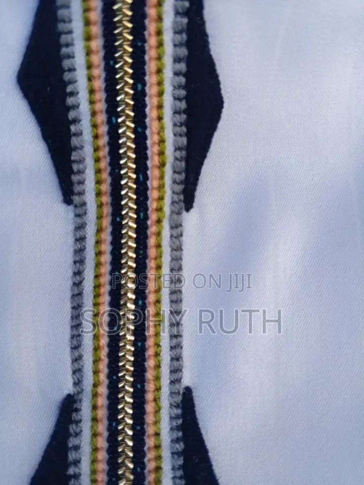 Bridal Traditional Kanzu With a Zip and a Sticker.