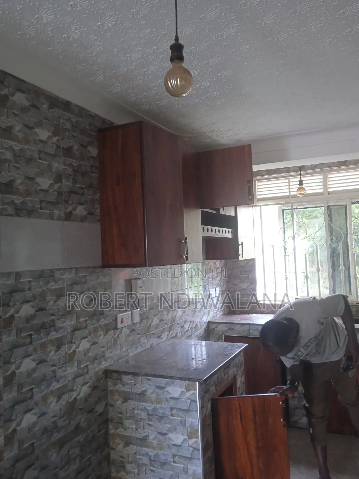 2bdrm Shared Apartment in Makindye for rent
