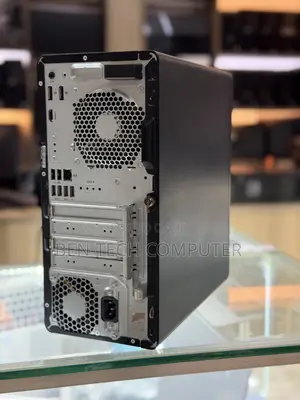 Desktop Computer HP Elite Mini 600 G9 8GB Intel Core i5 SSD 512GB