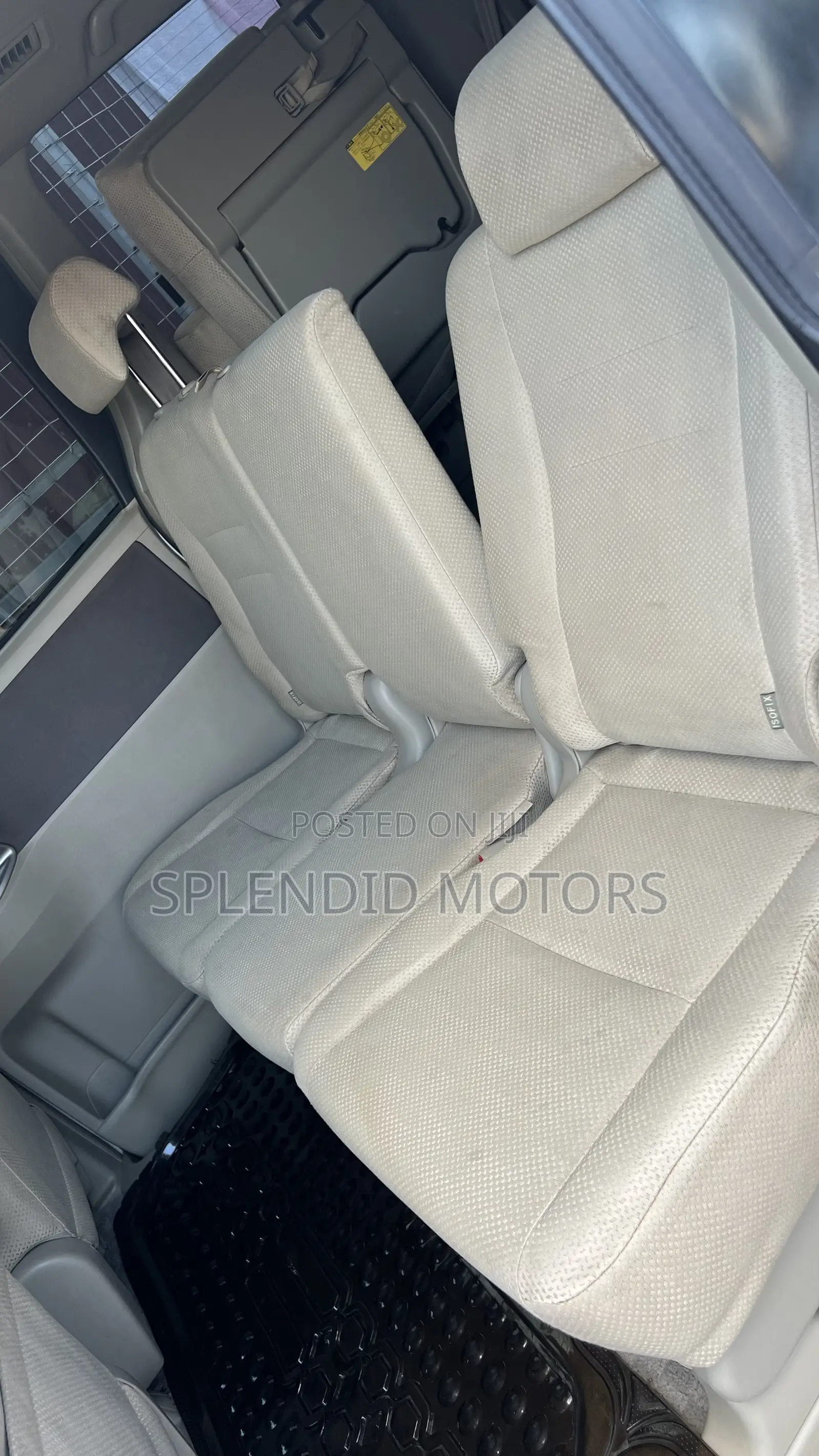 Toyota Noah 2010 White