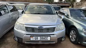 Subaru Forester 2011 Silver