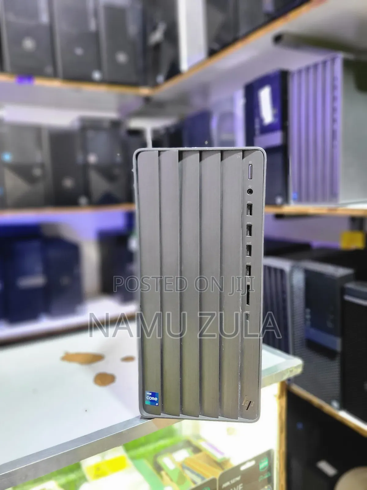 Desktop Computer HP Envy 8GB Intel Core i7 SSD 512GB