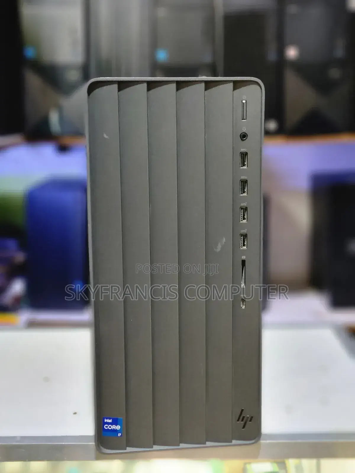 Desktop Computer HP Envy 8GB Intel Core i7 SSD 512GB