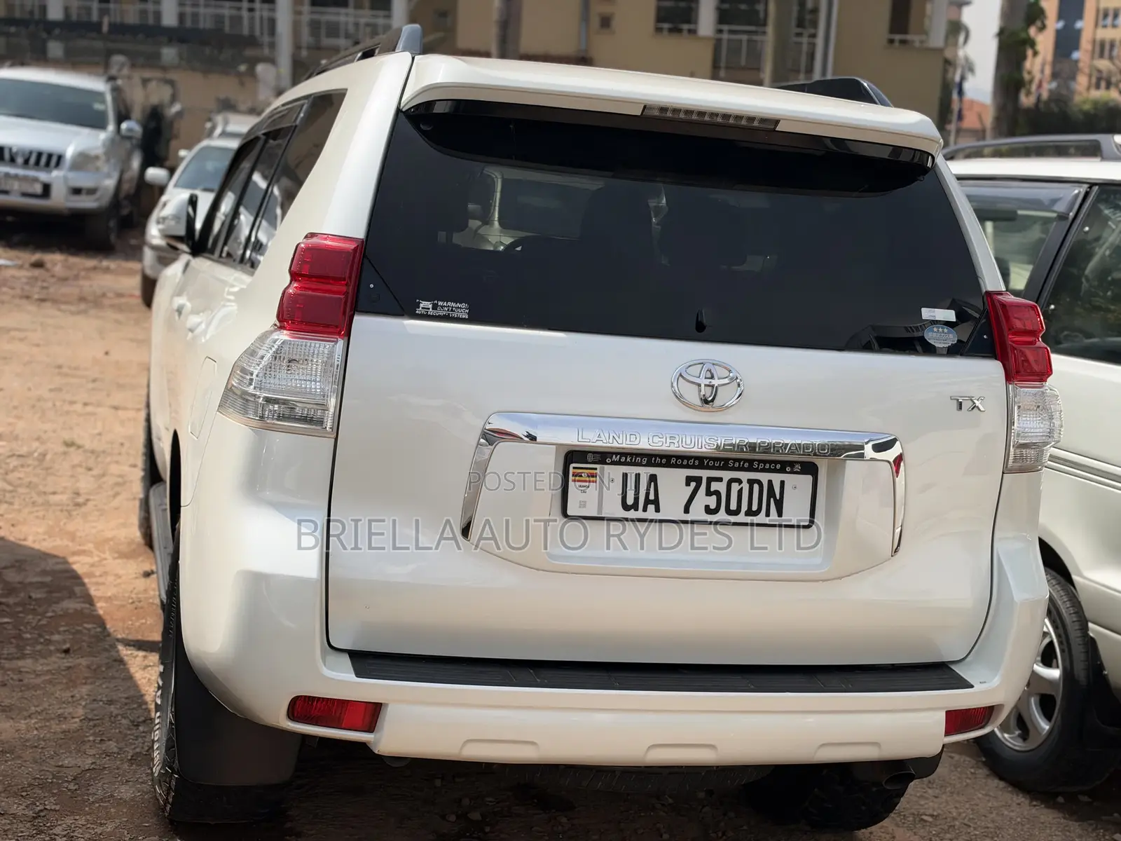 Toyota Land Cruiser Prado 2010 White