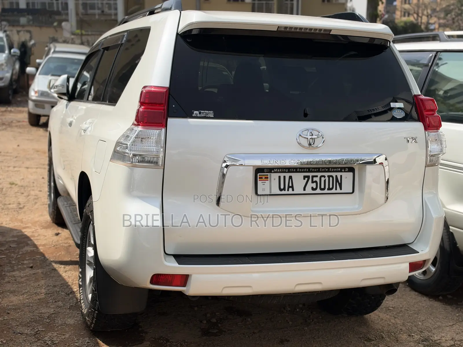 Toyota Land Cruiser Prado 2010 White