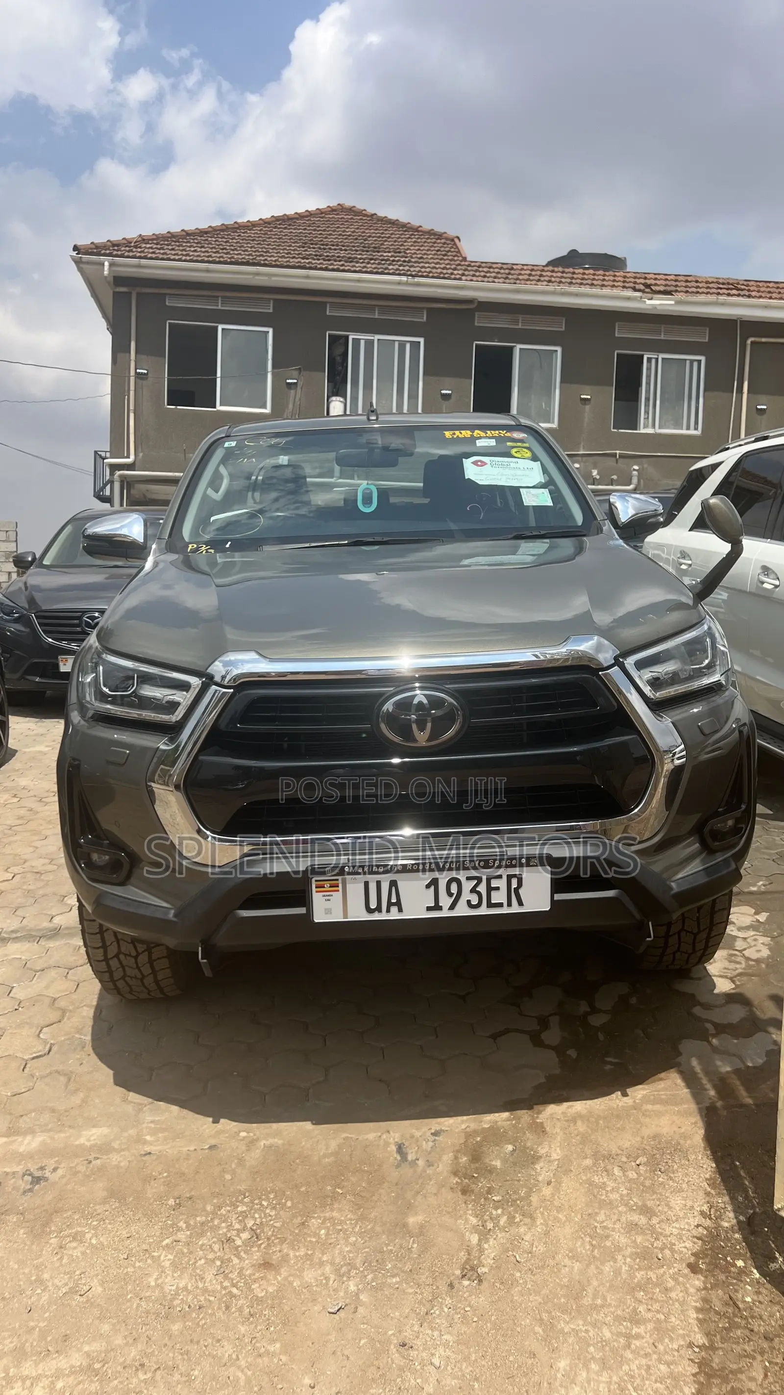 Toyota Hilux 2022 Green