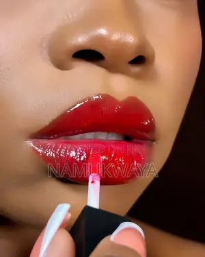 Shena Gloss