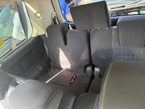 Toyota Noah 2013 White
