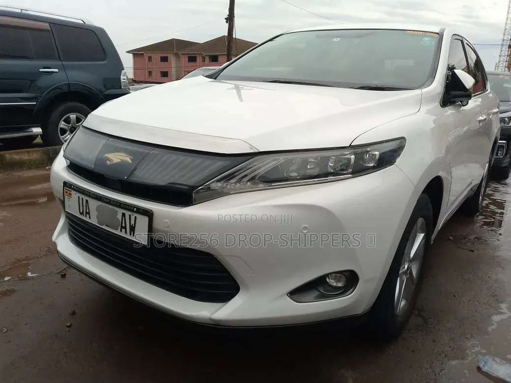 Toyota Harrier 2.0 2015 White