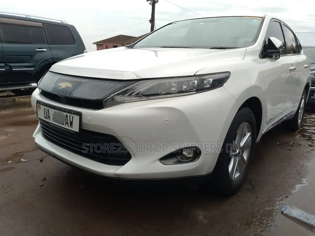 Toyota Harrier 2.0 2015 White