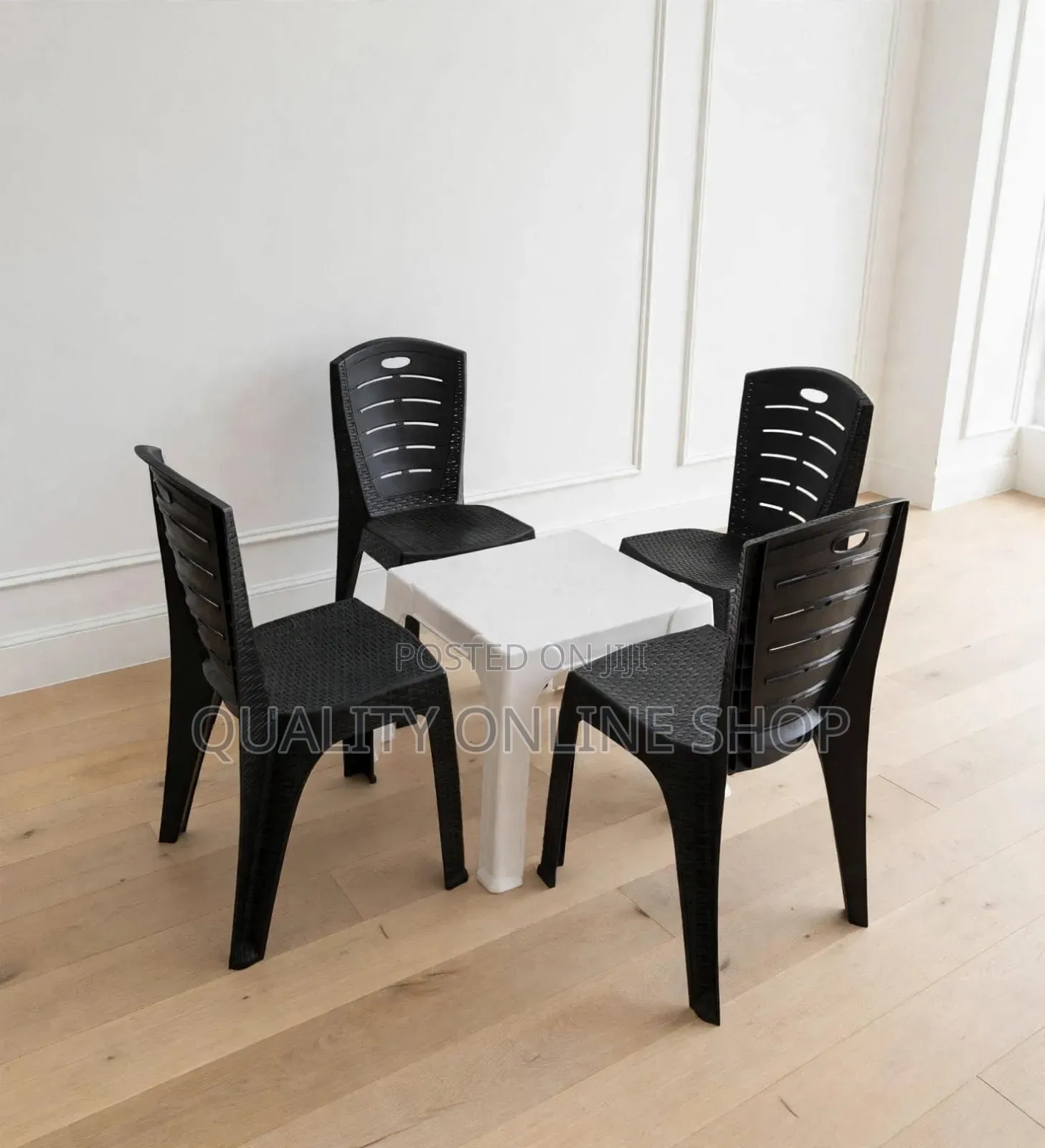 Hard Portable Dining Plastic Table and Chairs Plastic Table and Chairs