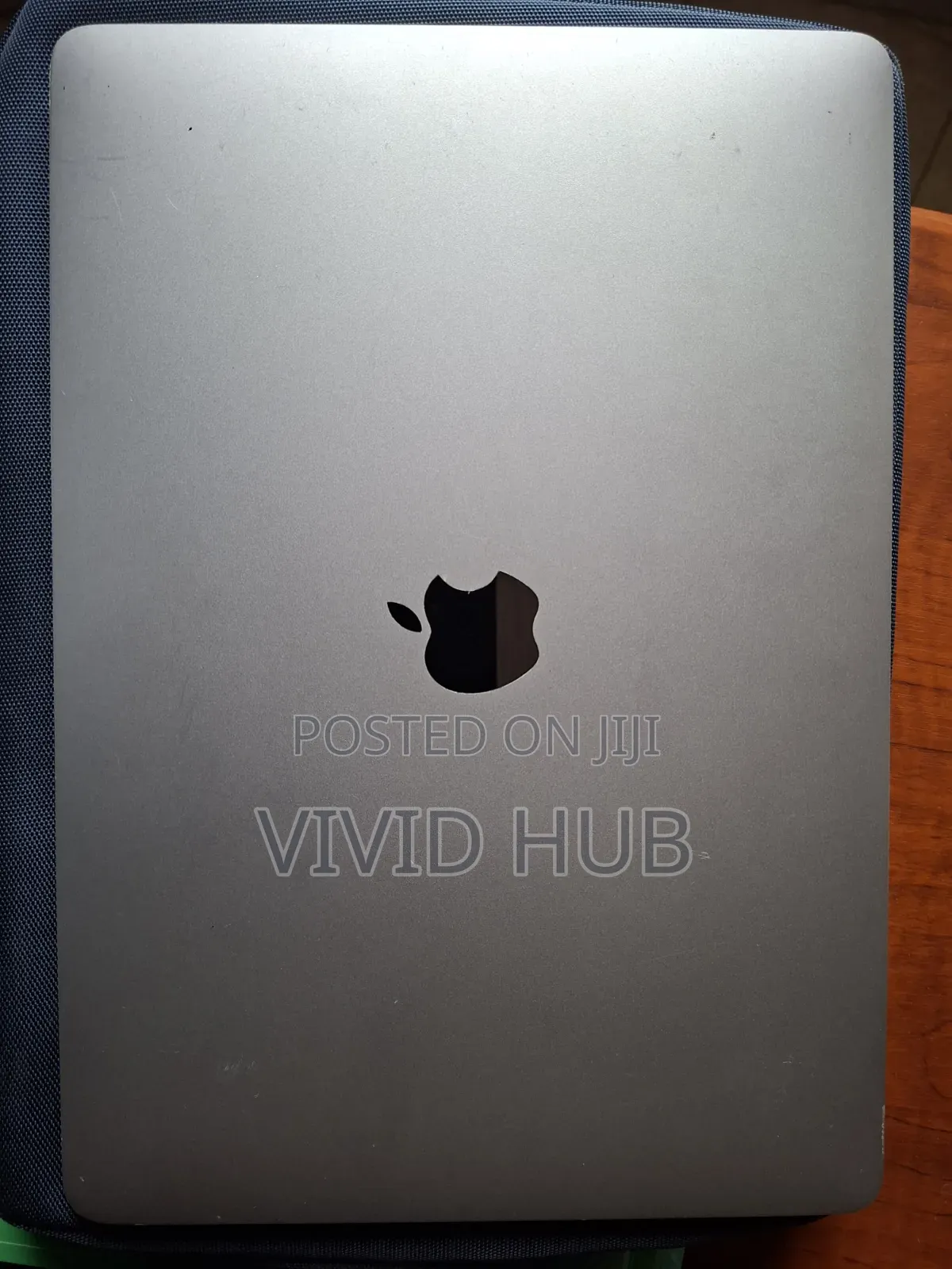 Laptop Apple MacBook Pro 2017 8GB Intel Core i5 SSD 512GB