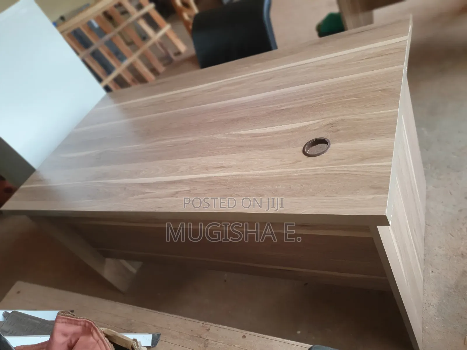 Office Desk/Table