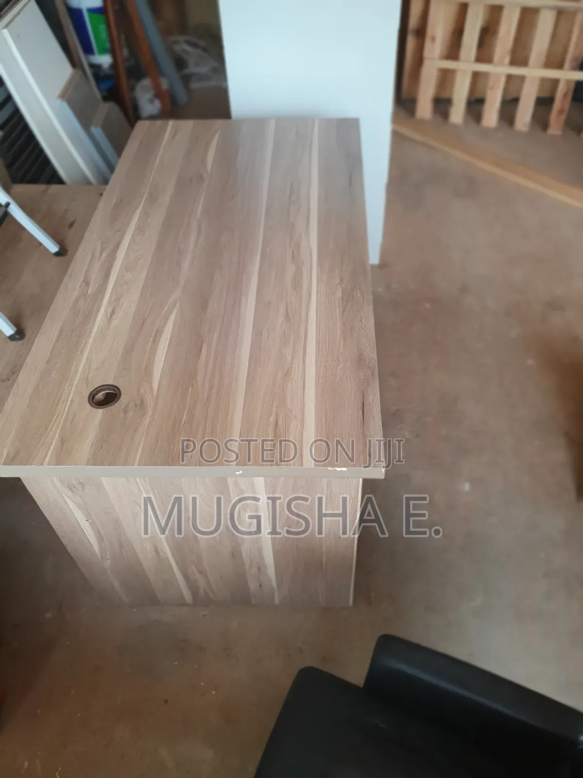 Office Desk/Table