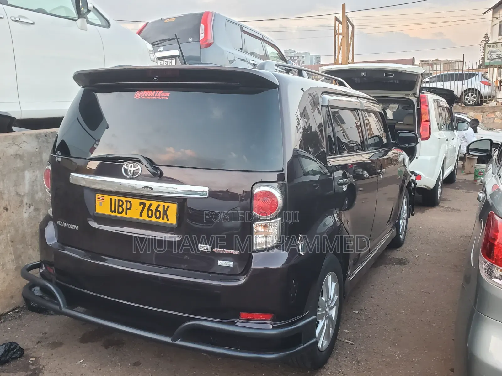 Toyota Corolla Rumion 2010 Black
