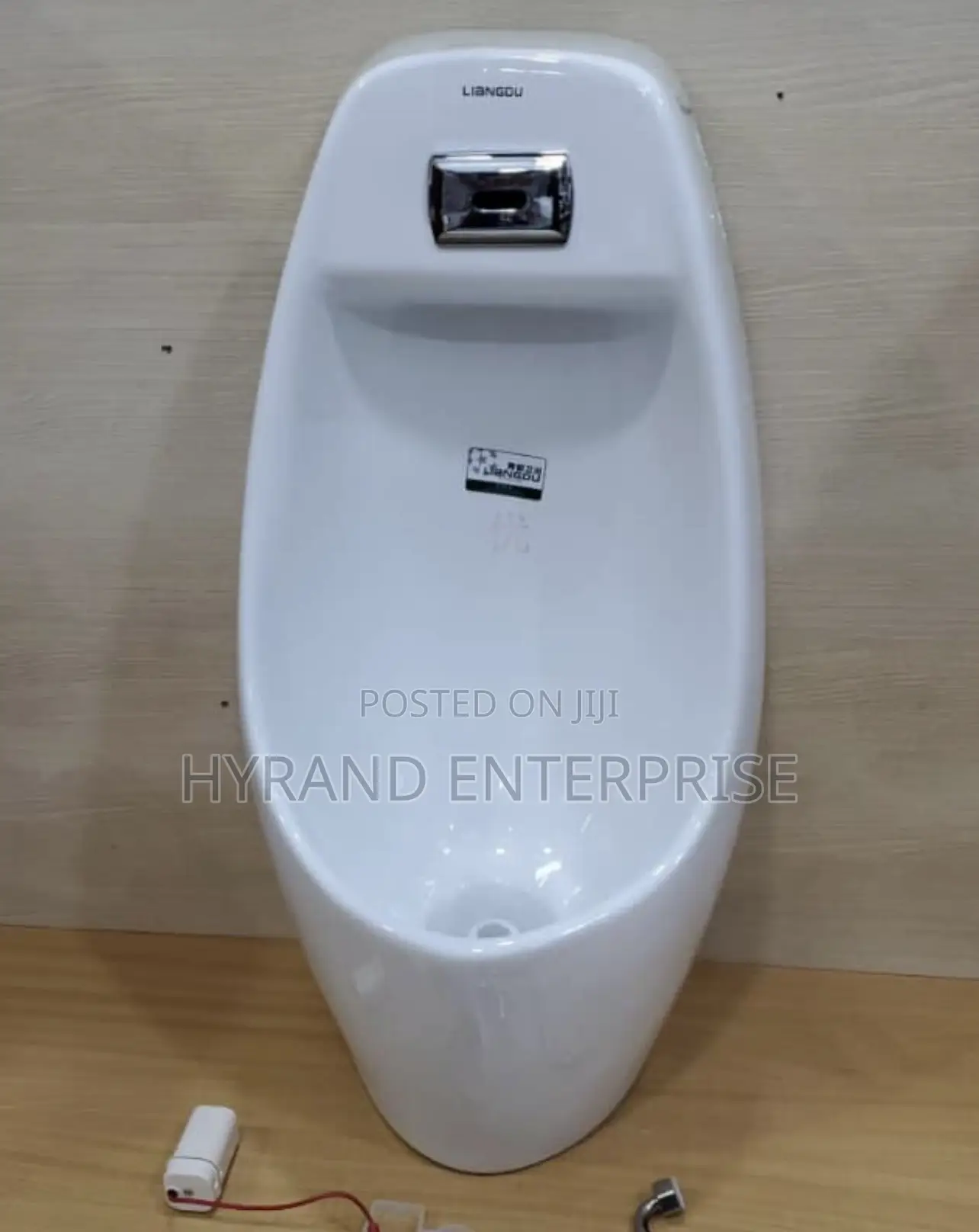 Automatic Urinals