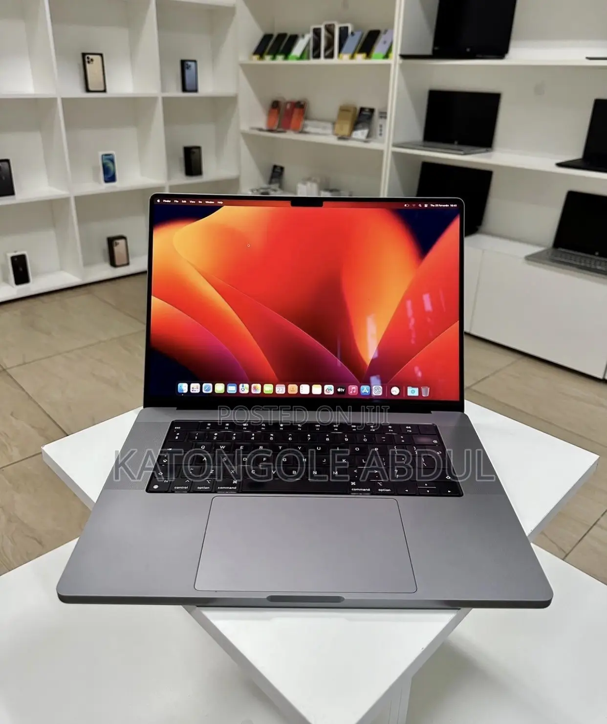 Laptop Apple MacBook Pro 16GB Apple M1 Max SSD 512GB