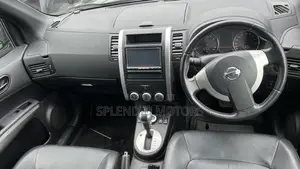 Nissan X-Trail 2011 Black