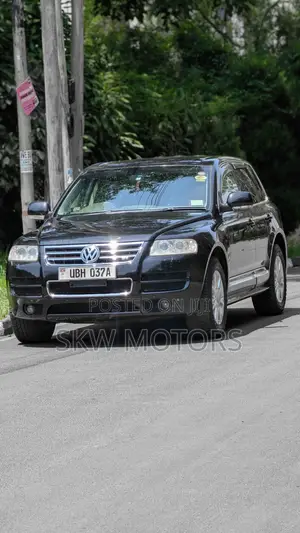 Volkswagen Touareg 2011 Black