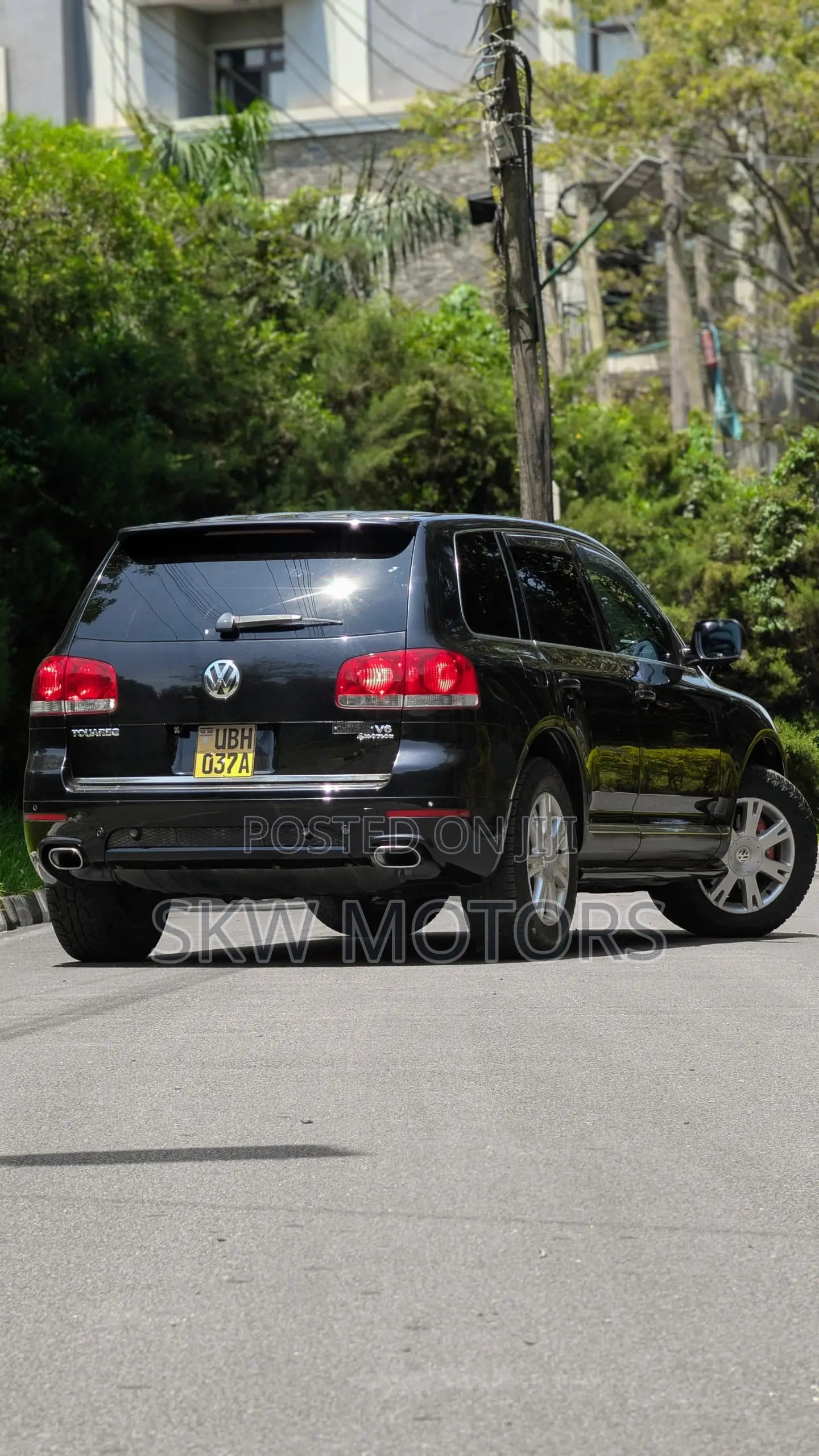 Volkswagen Touareg 2011 Black