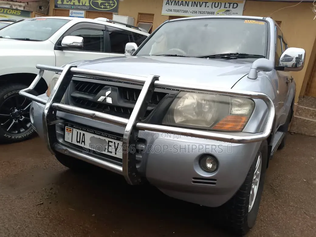 Mitsubishi Pajero 2.5 TD Classic 2005 Silver
