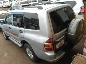 Mitsubishi Pajero 2.5 TD Classic 2005 Silver