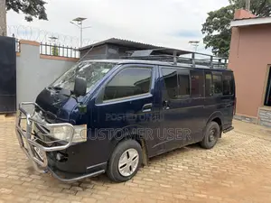 Toyota HiAce 2007 Blue