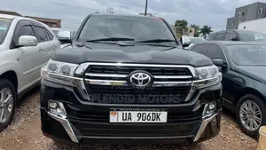Toyota Land Cruiser 2013 Black